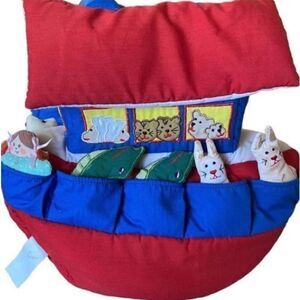 Pockets of learning SS Noah’s Ark, soft playset with animals, plush toy
